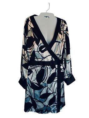 BCBG Black and White Graphic Leaf Wrap Dress size large